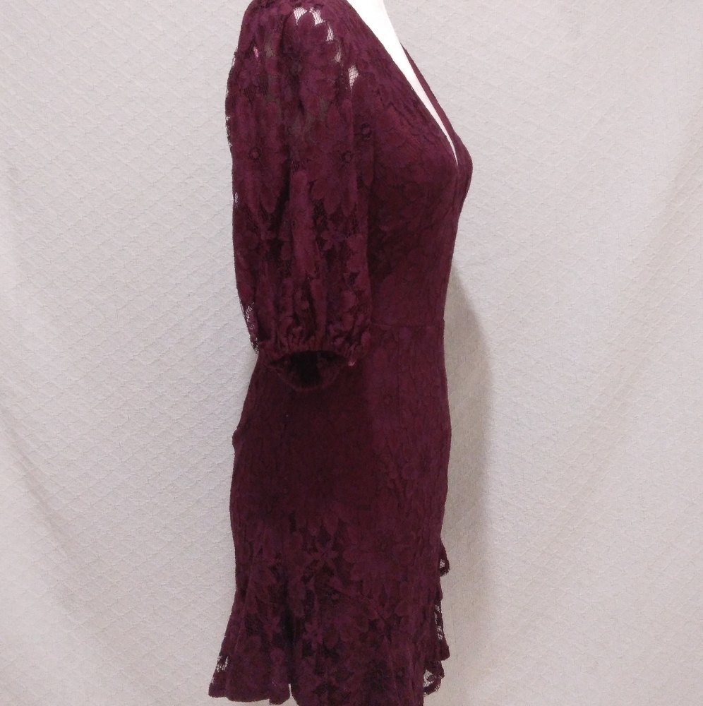 NWOT Saints + Secrets Maroon Lace Floral Dress - Picture 5 of 10